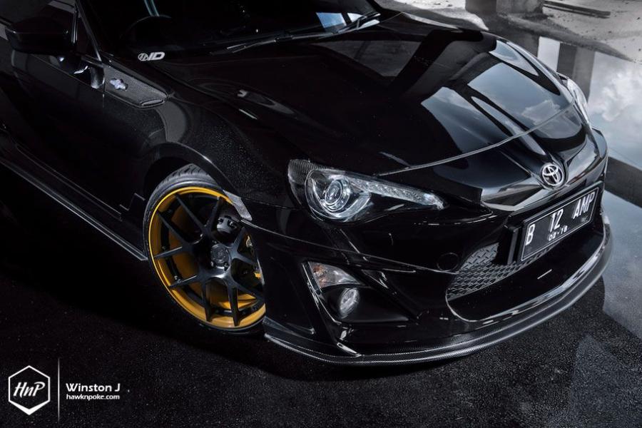  Toyota GT 86 in Unique Indonesian Tuning 2014 года  (фото 16 из 18)